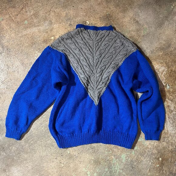 Vintage Hand Knit Cabled Colorblock Gray Blue Sweater - Picture 1 of 3